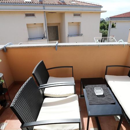 Apartment Loly Медулин Экстерьер фото
