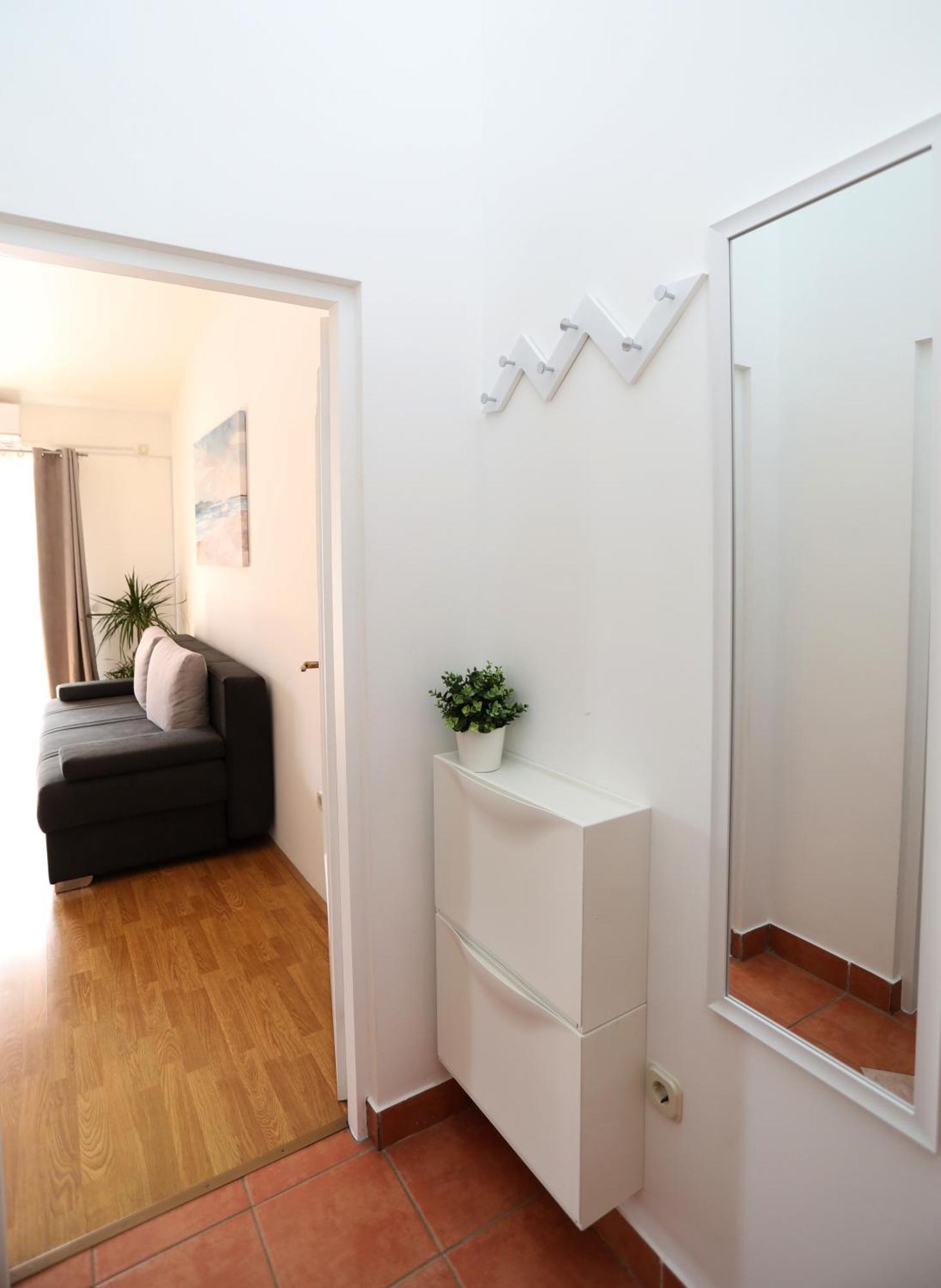 Apartment Loly Медулин Экстерьер фото